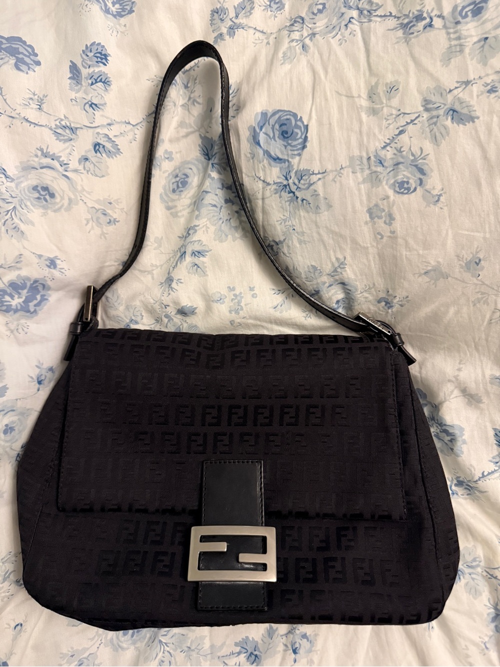 Fendi Mamma Baguette